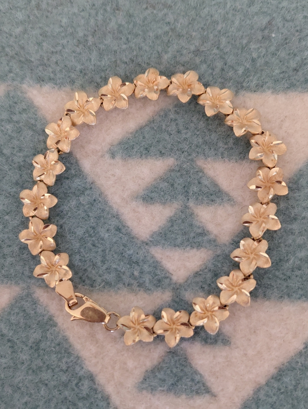 14k Solid Gold Hawaiian Plumeria Bracelet, 6.5"